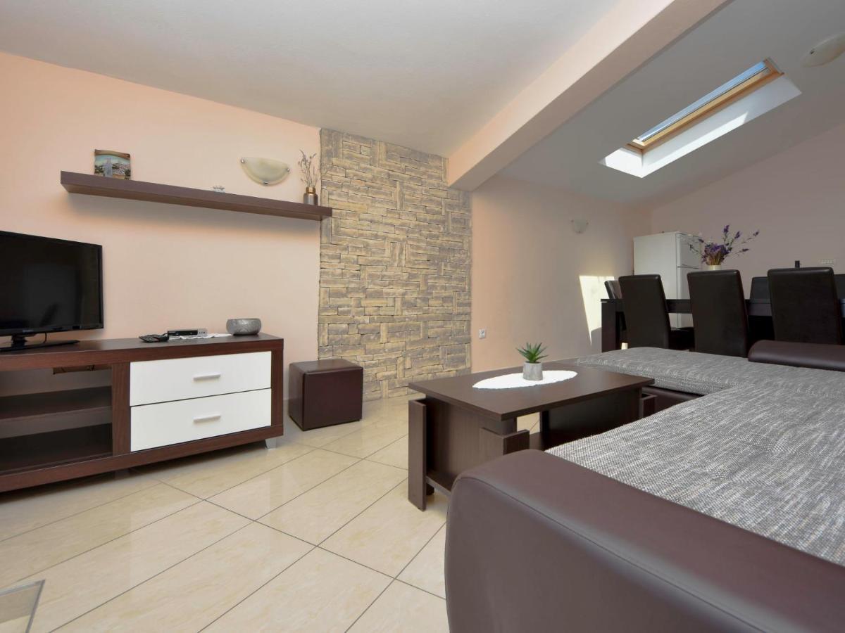 Apartment Tanja By Interhome Maslenica Exterior photo